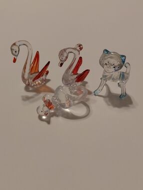 Lot of 4 Vintage Crystalite Pets Lucite Carnival Prize Figurines & Ring